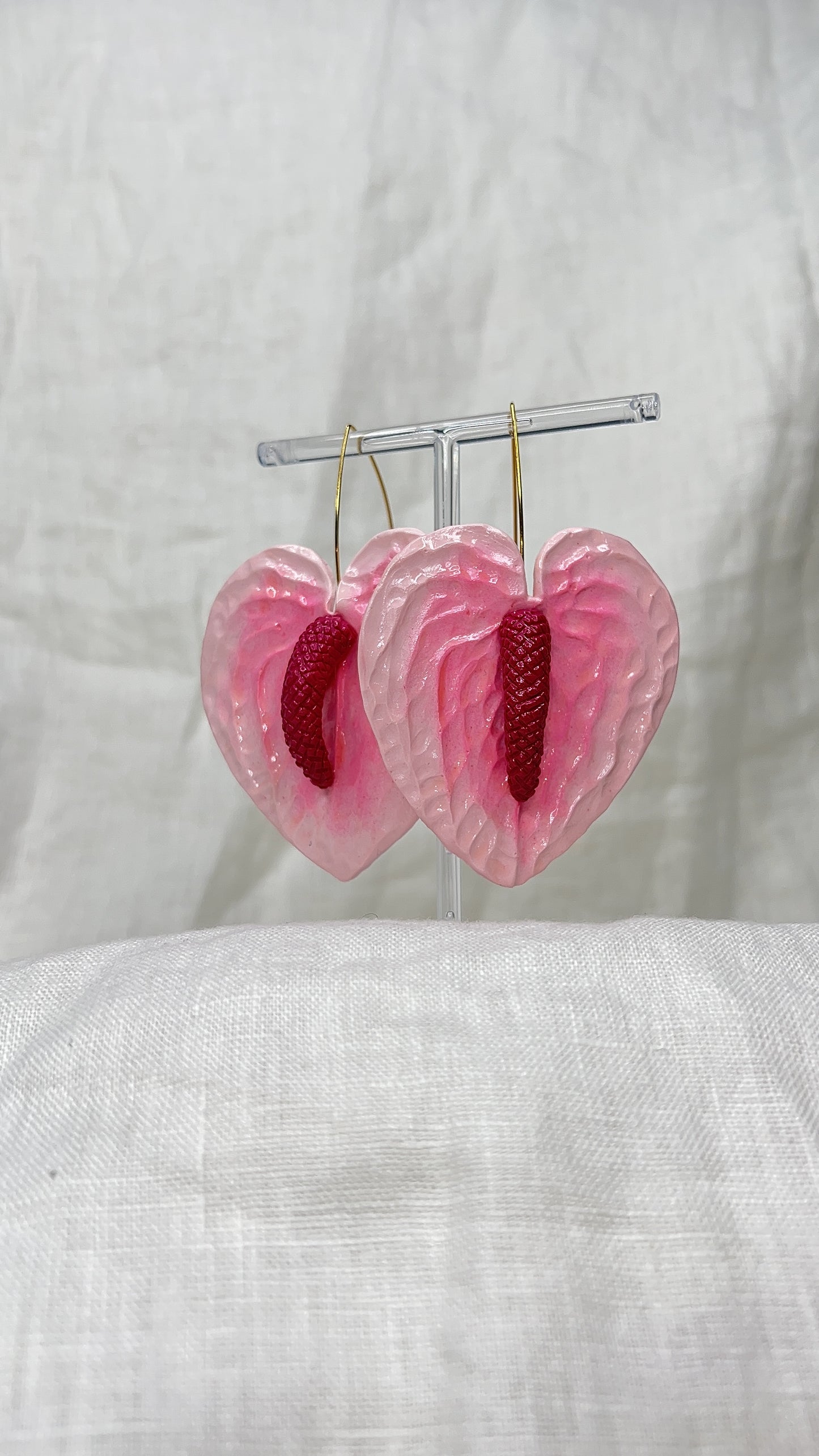 Anthurium flower hooks